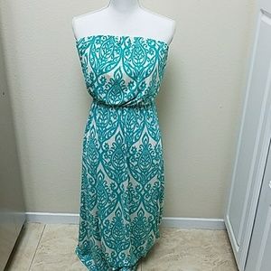 Fashionomics maxi dress